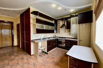 2-к квартира, 71 м², 4/5 эт.