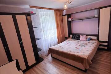 2-к квартира, 55 м², 1/5 эт.
