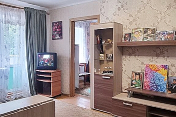 4-к квартира, 68 м², 2/4 эт.