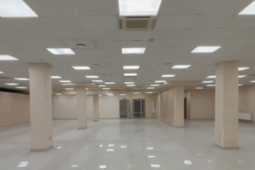 Помещение своб.назн., 555 м²