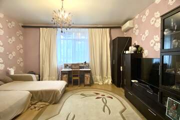 2-к квартира, 71 м², 2/5 эт.