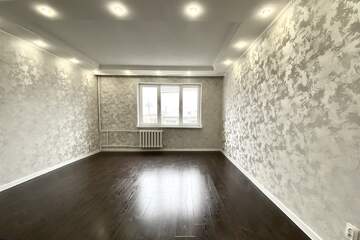 2-к квартира, 77 м², 6/10 эт.