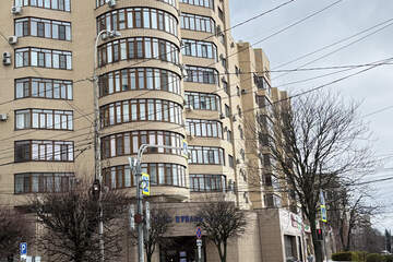 2-к квартира, 94 м², 7/12 эт.