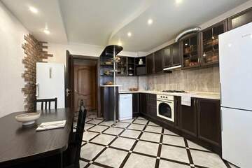 3-к квартира, 108 м², 6/9 эт.